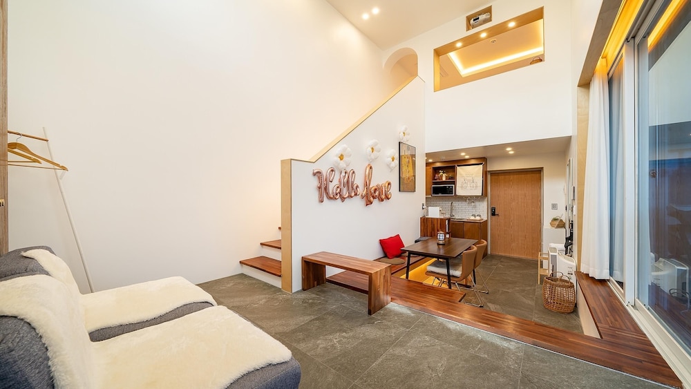 Basic Room, 2 Bedrooms (Maehwa2) photo 1