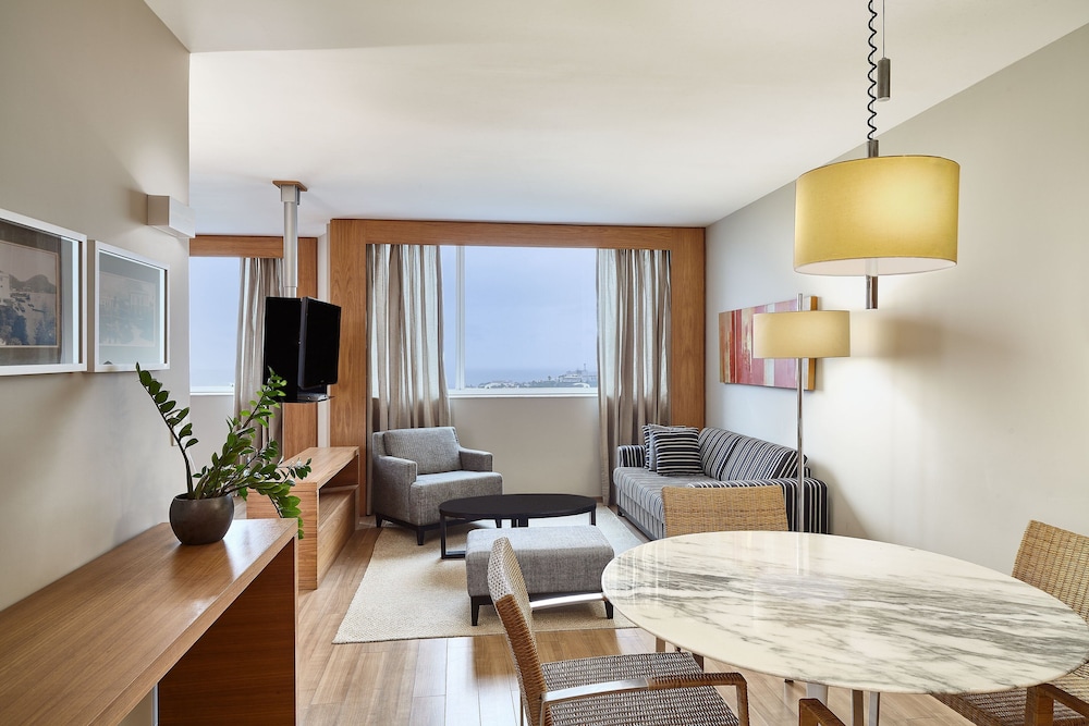 Club Suite, 1 Bedroom (Club Level) - Photo 7