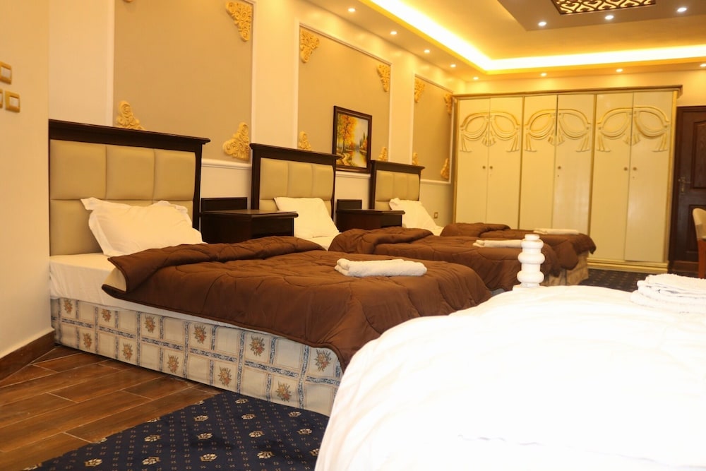 Deluxe Studio Suite photo 1