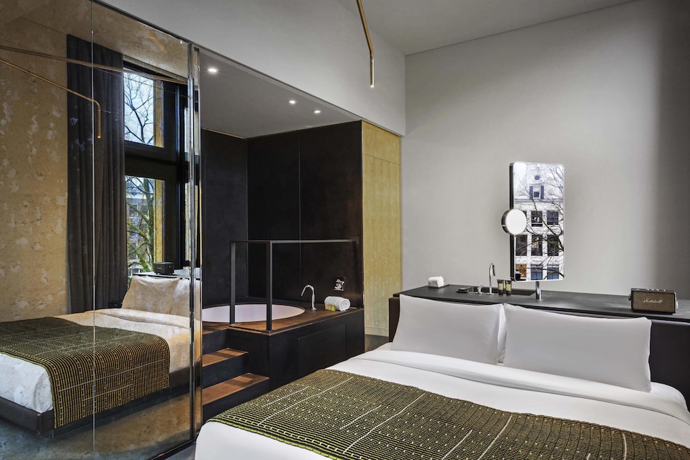 Superior Suite, 1 King Bed photo 1
