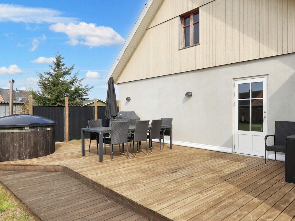 House photo 2