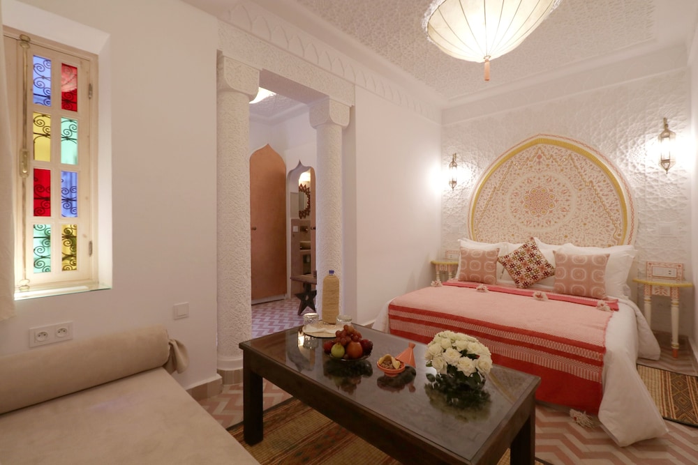 Romantic Triple Room, Ensuite (Janate) - Photo 2