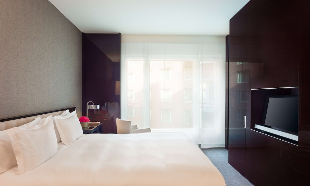 Grand Suite thumbnail 5