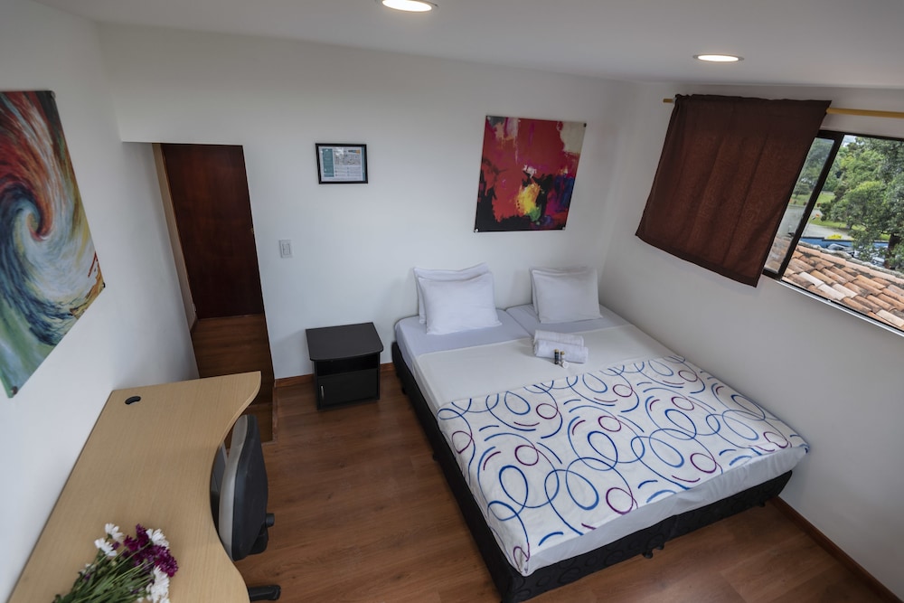 Premium Room, 1 Double Bed, Ensuite photo 2