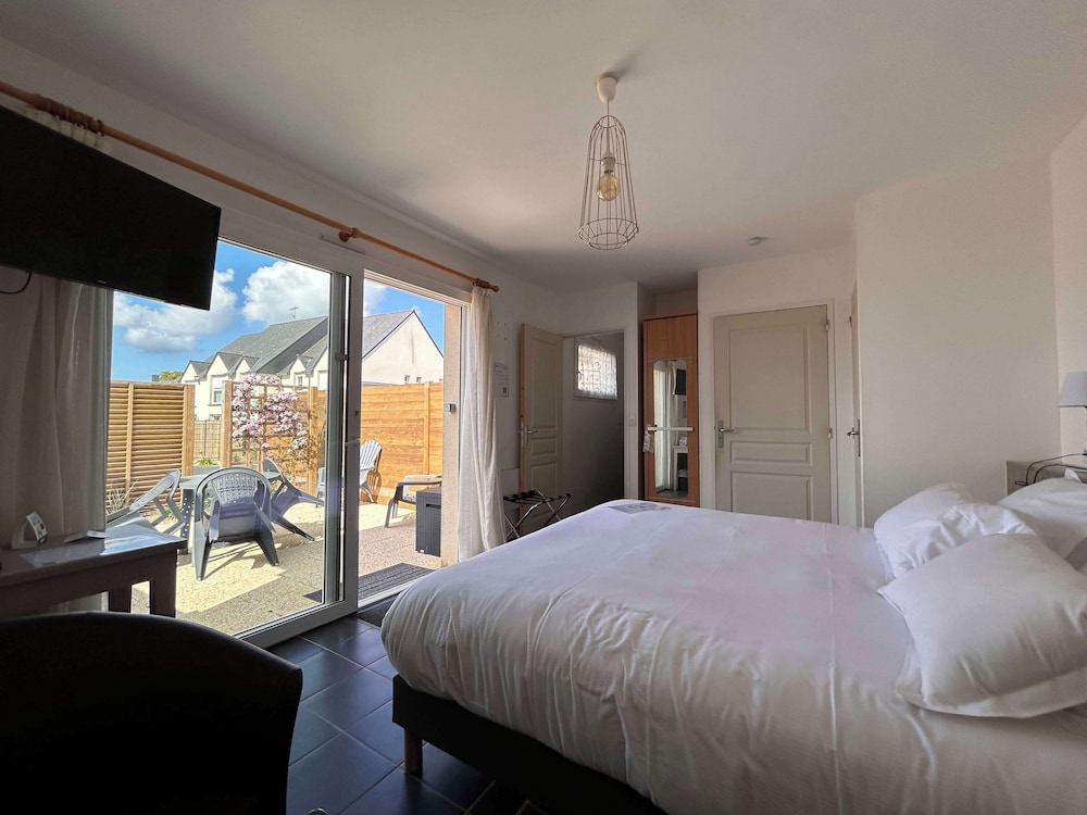 Deluxe Triple Room, 1 Bedroom, Courtyard Area