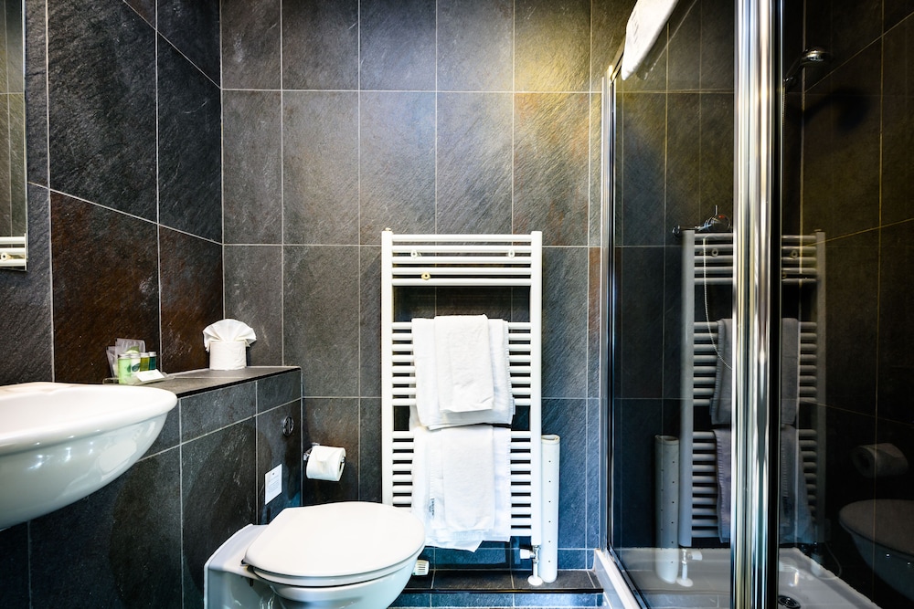 Premier Double Room, Ensuite - Photo 15