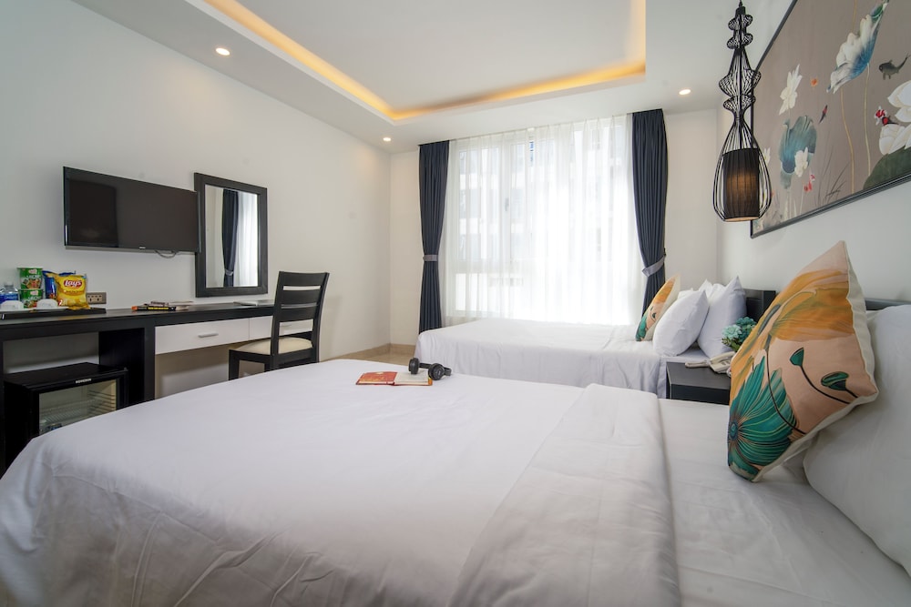 Deluxe Triple Room - Photo 3