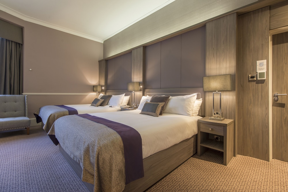 Premium Room, 2 Queen Beds - Photo 1
