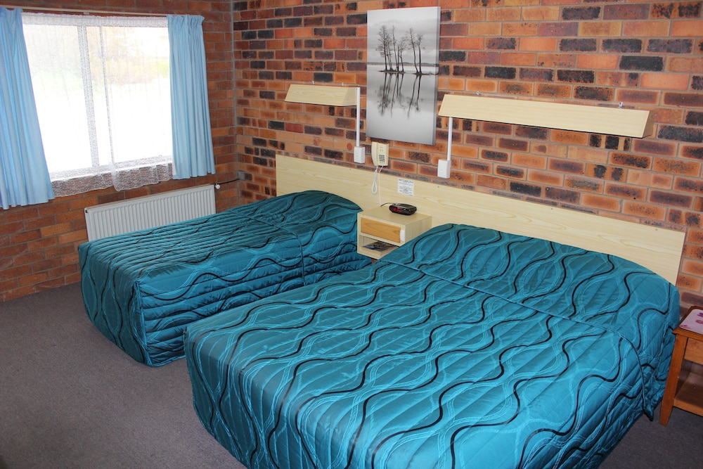 Large Family Suite, 2 Bedrooms, Non Smoking (Family Unit (6)) photo 2
