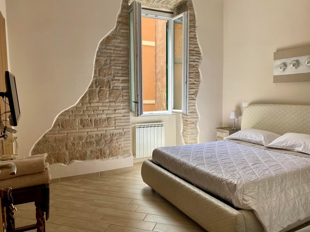 Exclusive Room