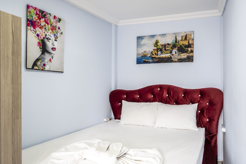 Deluxe Studio Suite photo 3