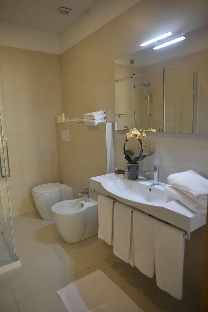 Triple Room, Sea View - Photo 10