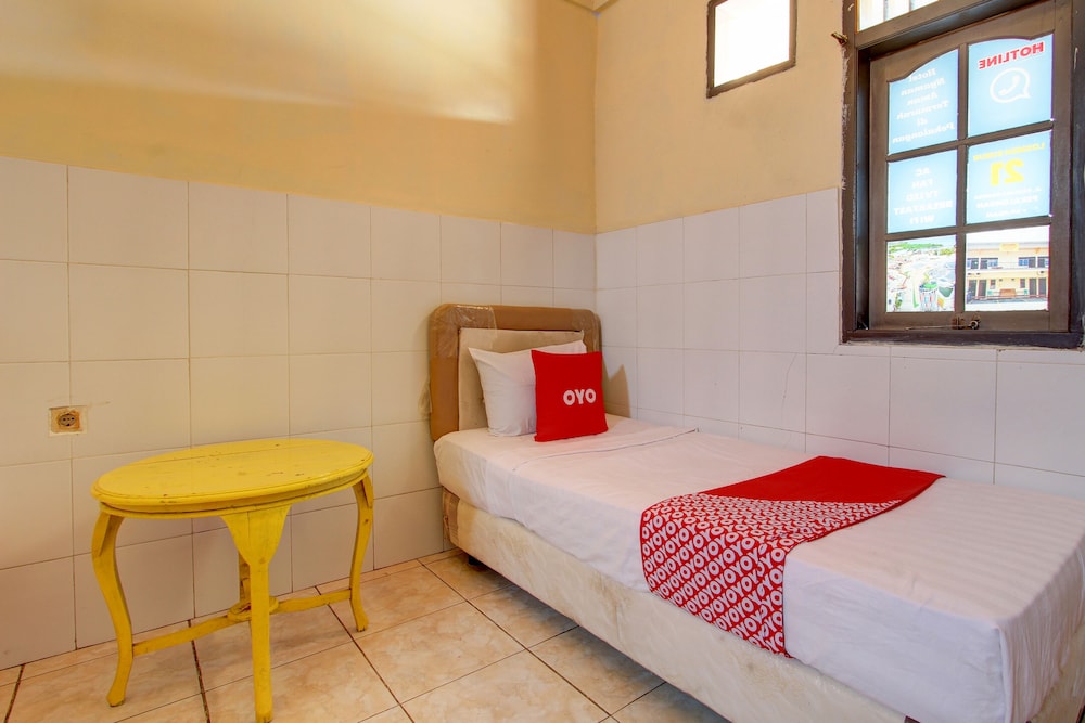 Deluxe Twin Room photo 3
