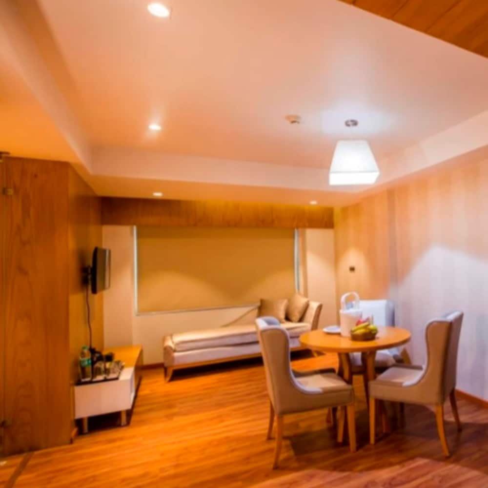 Suite photo 2