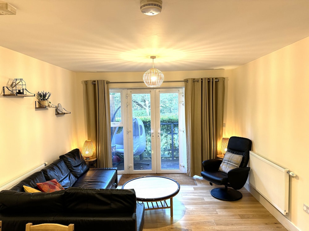 Apartment photo 1