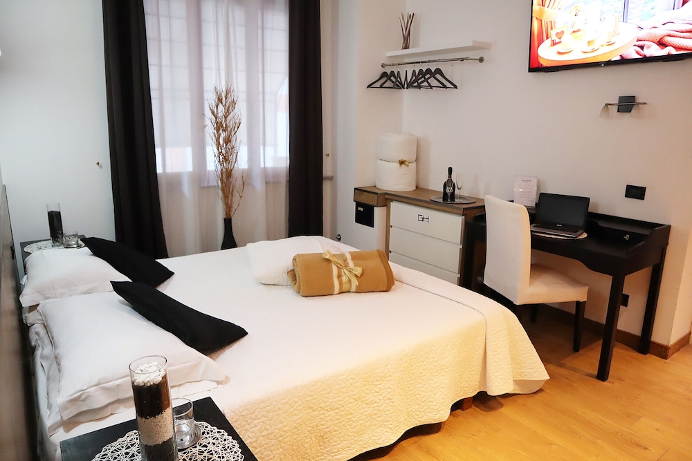 Business Double Room, 1 Queen Bed photo 1