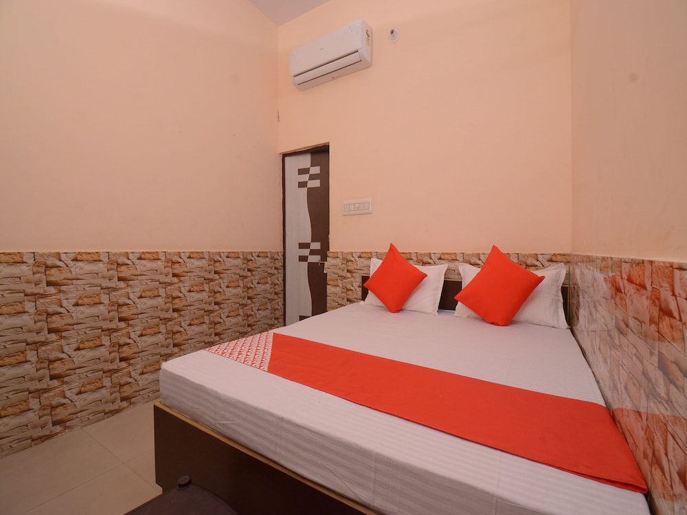 Double Room, 1 Queen Bed photo 2