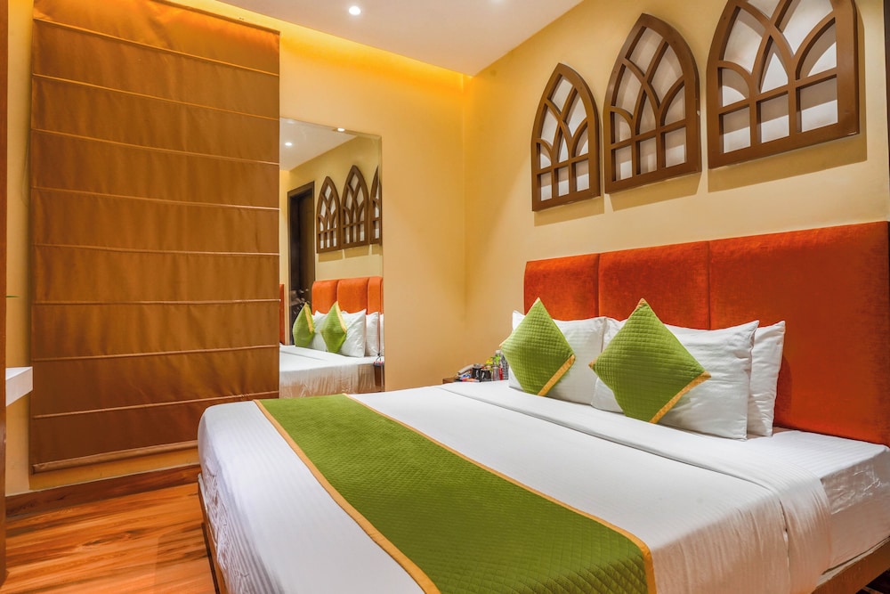 Darbar Executive Family Suite, City View - Photo 11