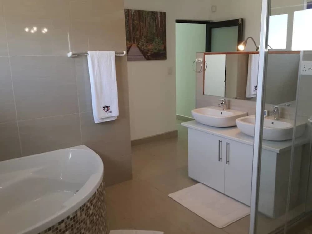 Suite photo 2