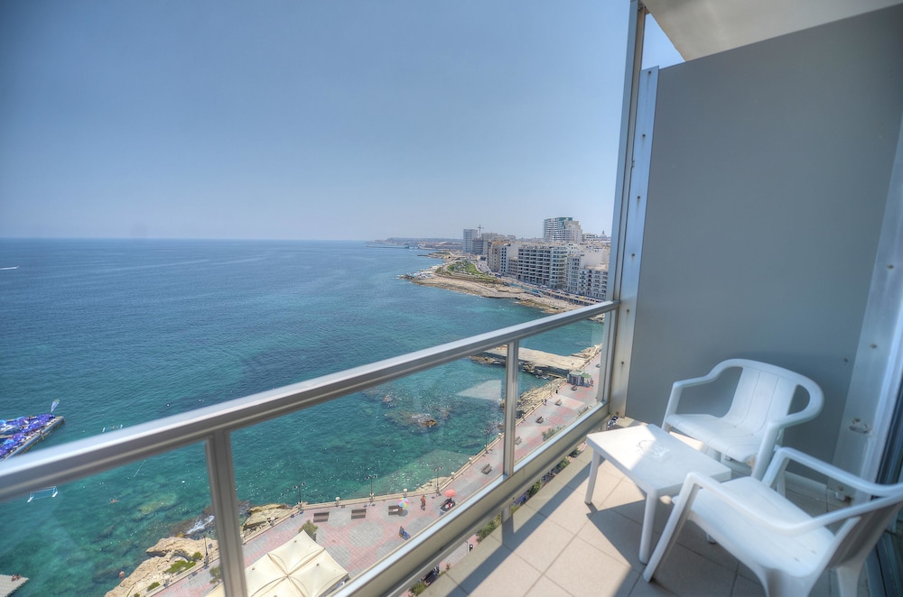 Standard Room, Sea View - Photo 11