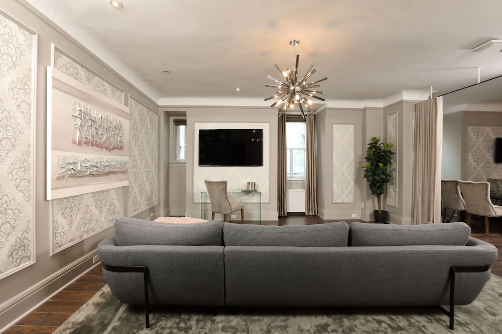 Suite, Multiple Beds, Non Smoking