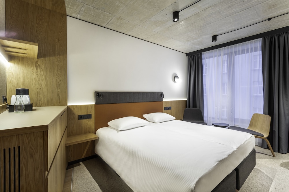 Deluxe Double Room - Photo 4
