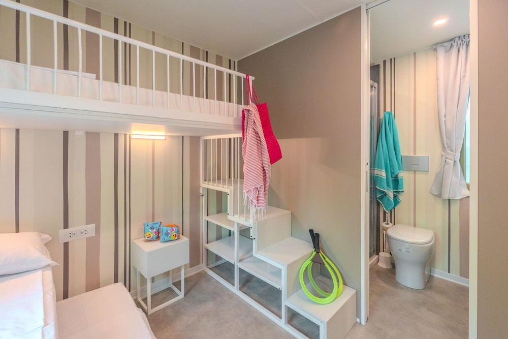 Premium Mobile Home photo 2