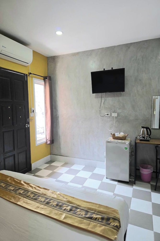 Standard Double Room - Photo 3