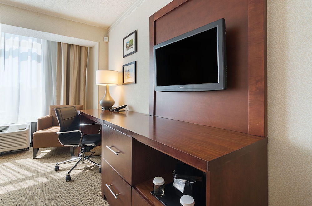 Comfort Inn By the Bay, Photo 8