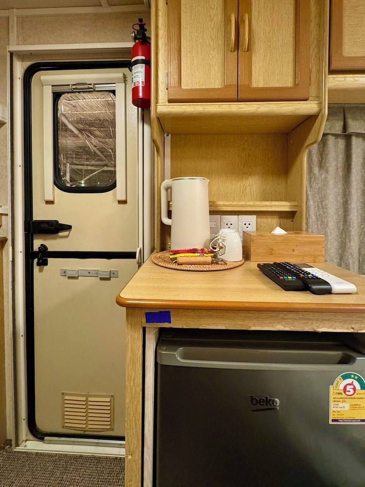 Campas Van photo 3