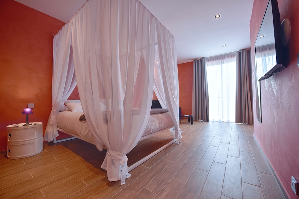 Comfort Room (Twin Beds x2 Available on Request) photo 3