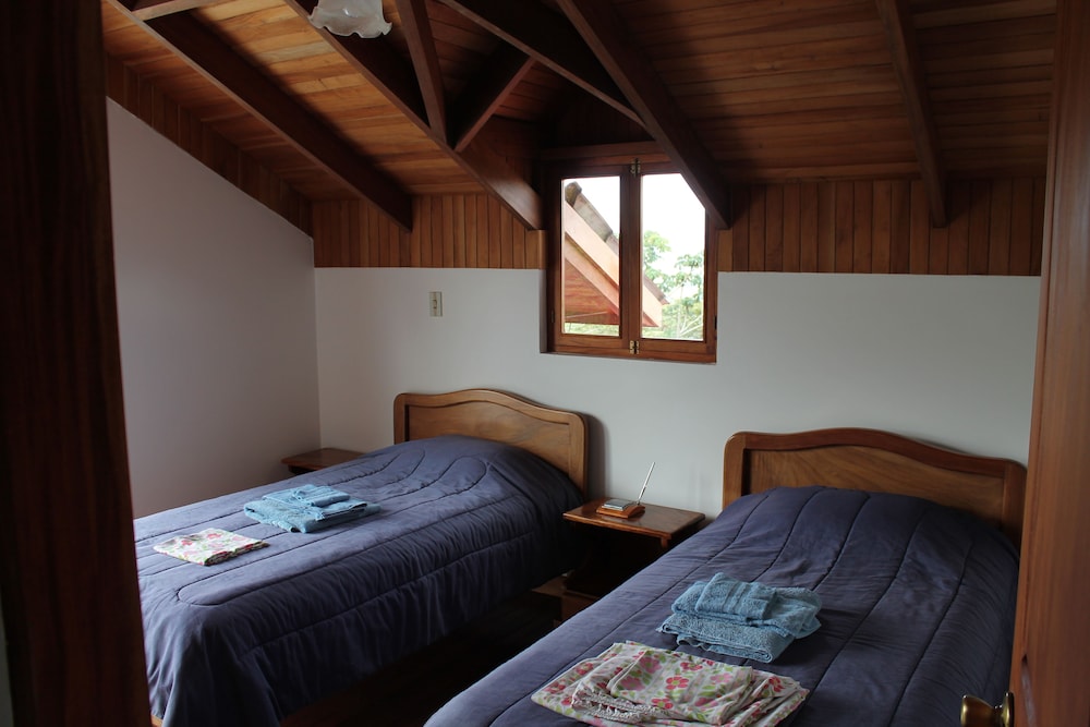 Classic House with 5 Bedrooms photo 3