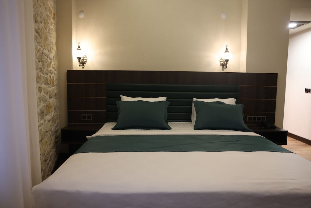 Standard Double Room, City View photo 2