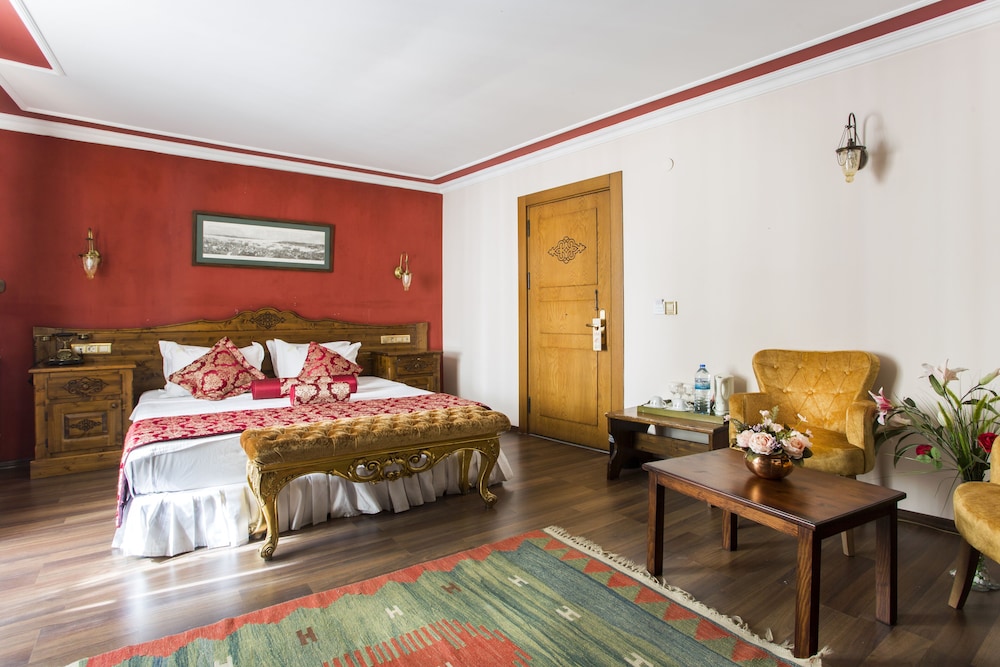 Superior Double Room, Courtyard Area photo 1
