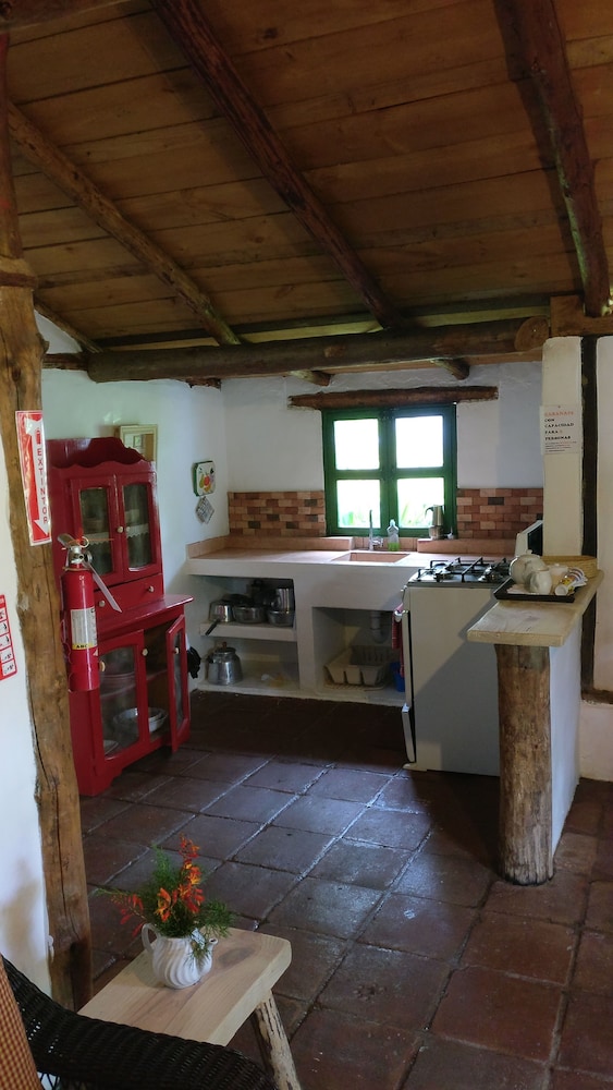 Romantic Cabin, 1 Bedroom, Fireplace, Mountain View photo 2