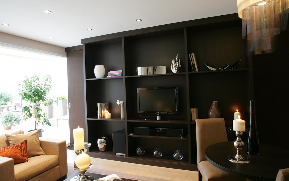 Deluxe Room, 1 Queen Bed with Sofa bed, Garden View photo 2