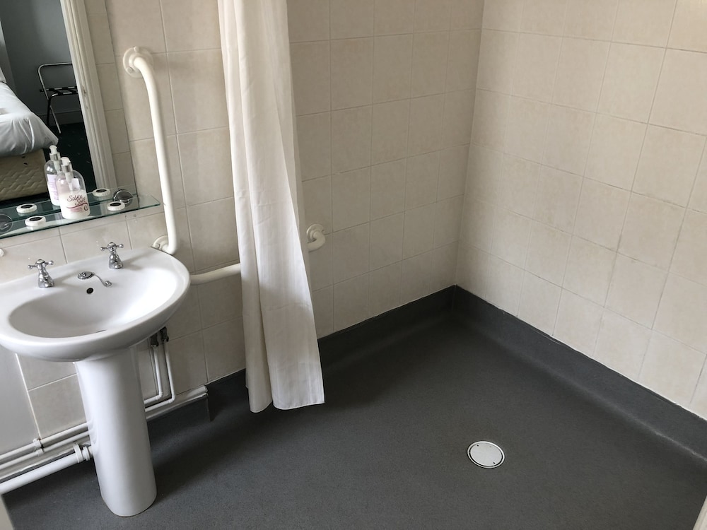 Standard Double Room, 1 Double Bed, Non Smoking - Photo 5