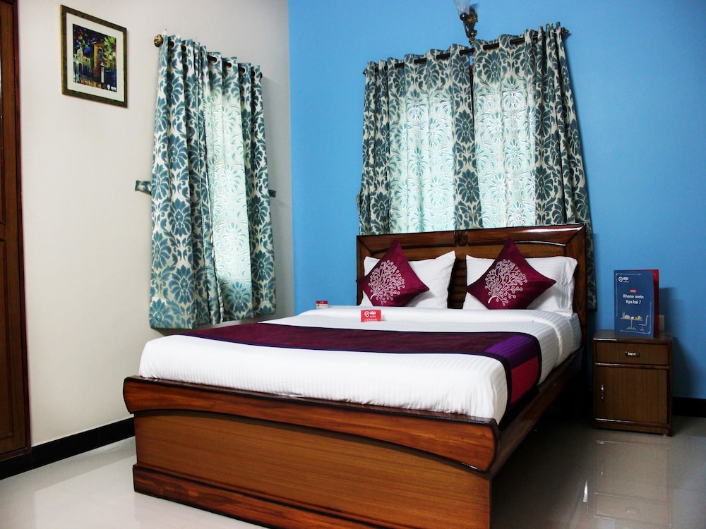 Standard Double Or Twin Room, 1 Bedroom, Private Bathroom photo 3