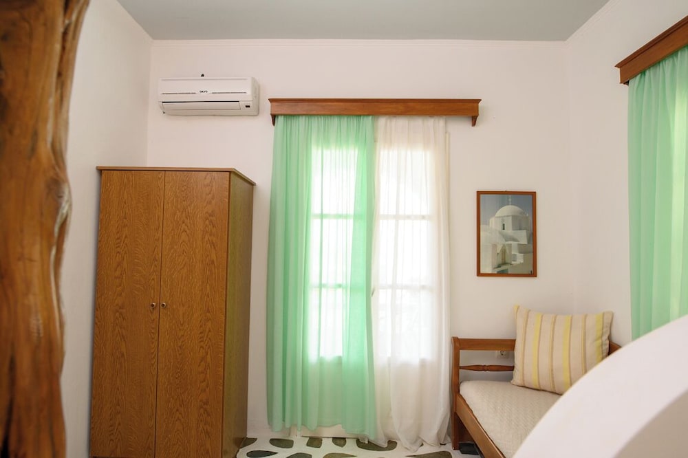 Comfort Triple Room photo 3