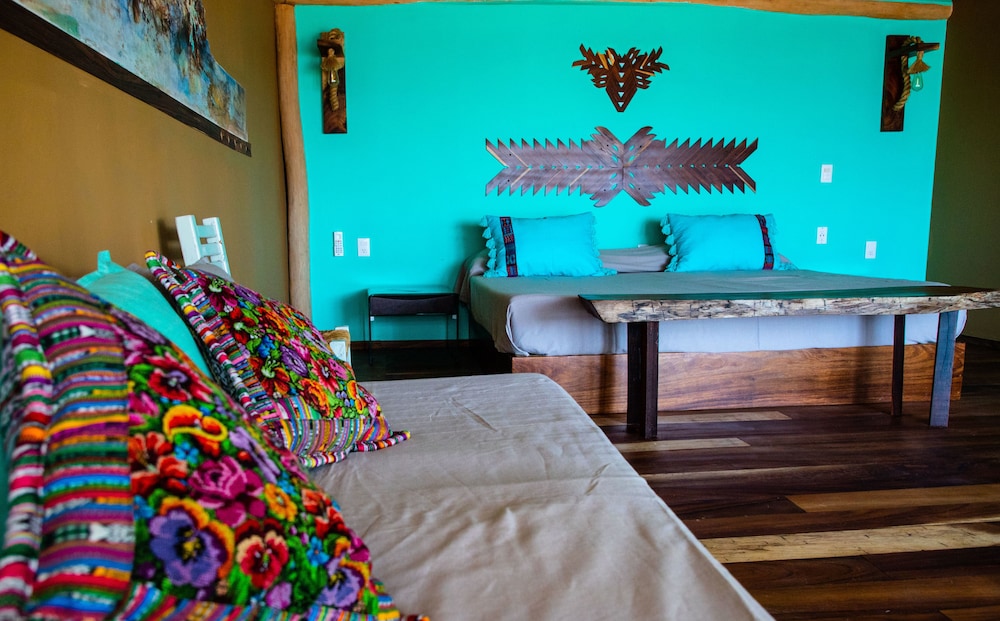 Honeymoon Room photo 2