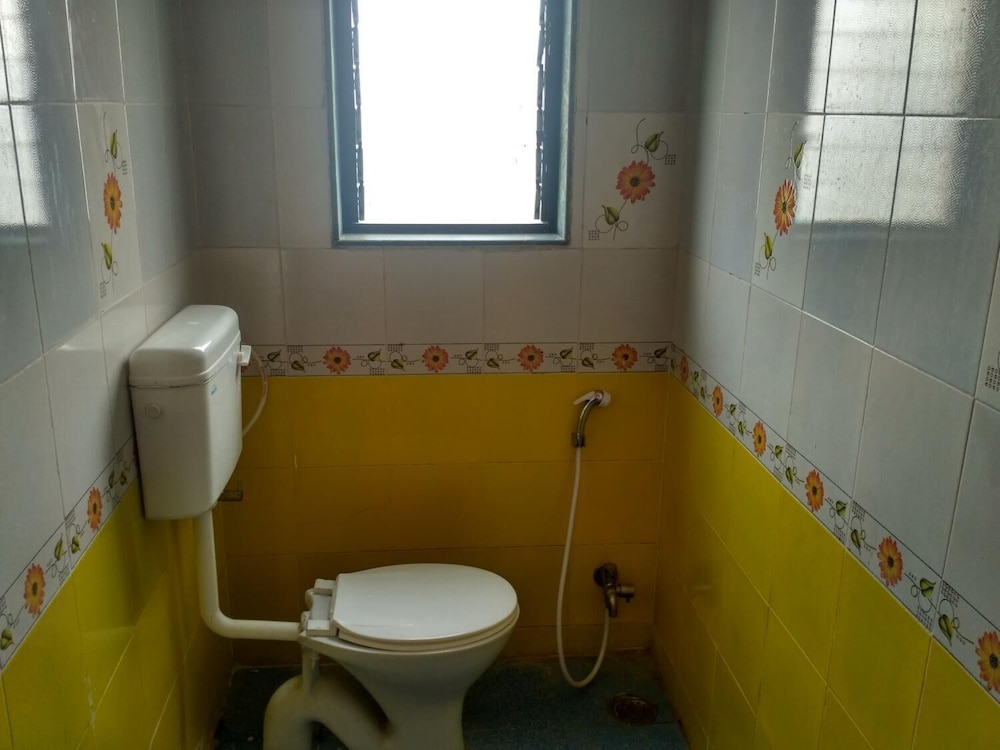 Deluxe Non Ac Room