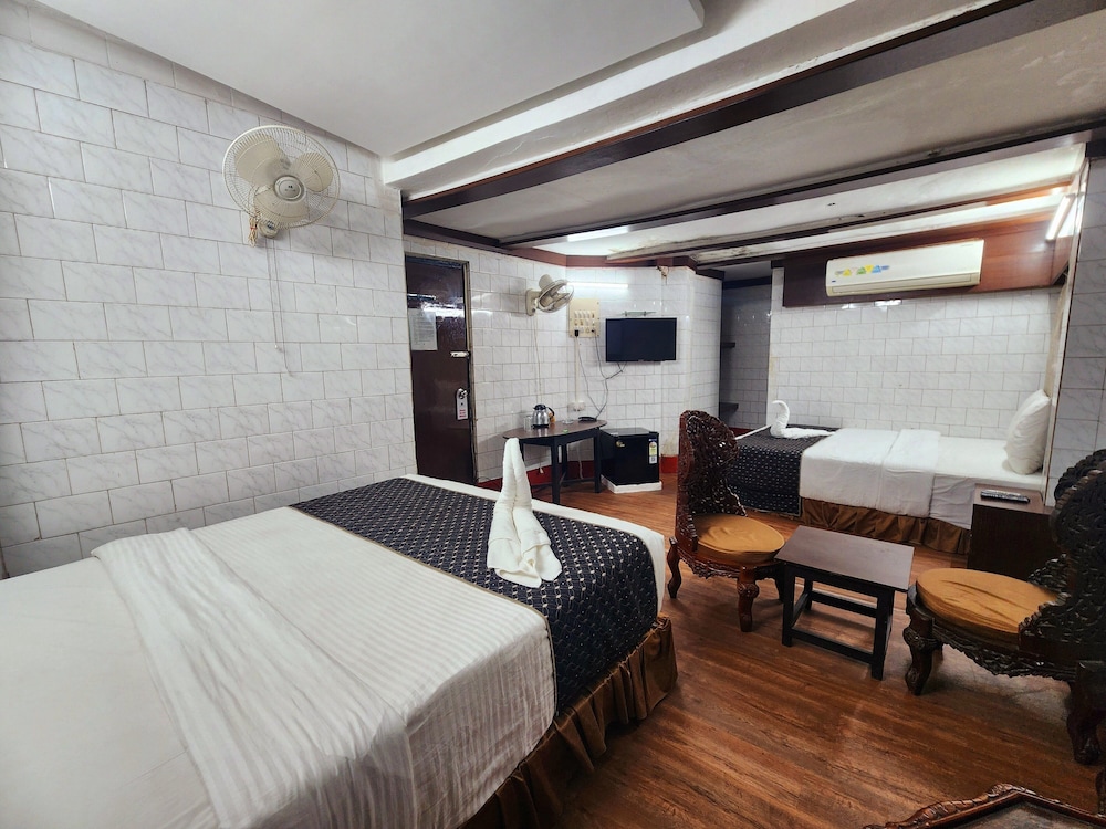 Family Quadruple Room