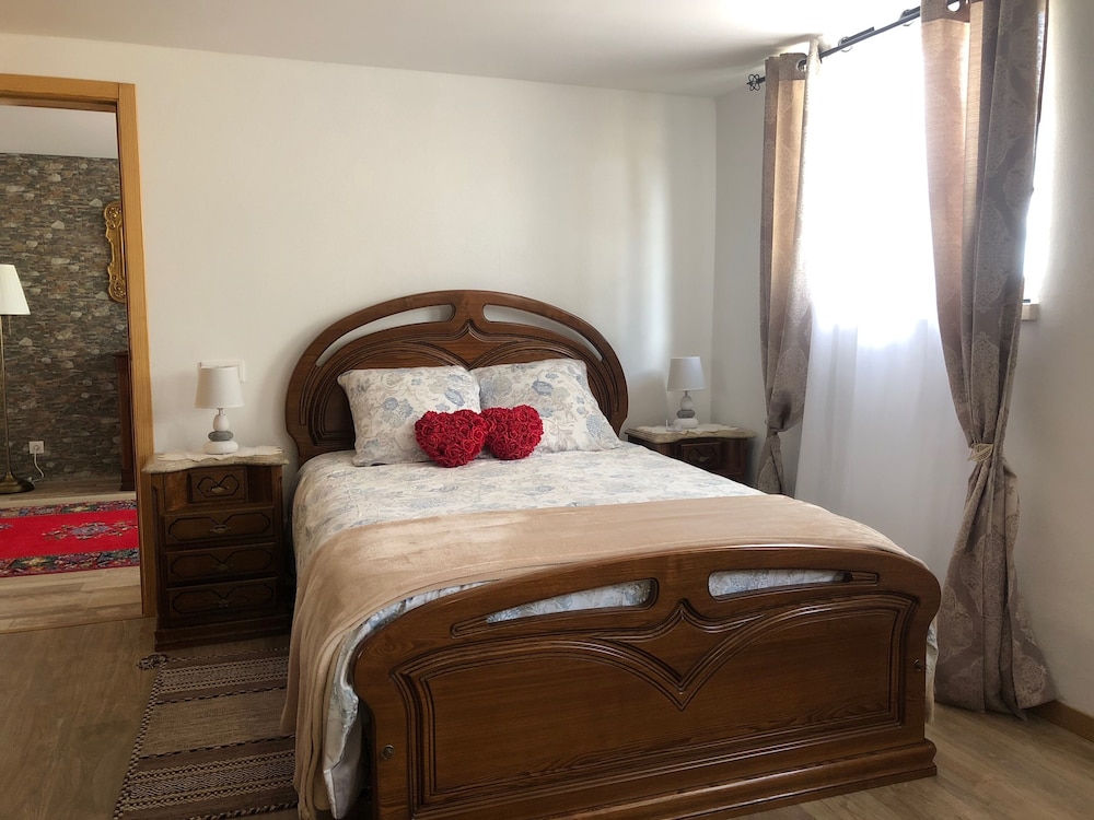 Double Room, Hill View (4) photo 1