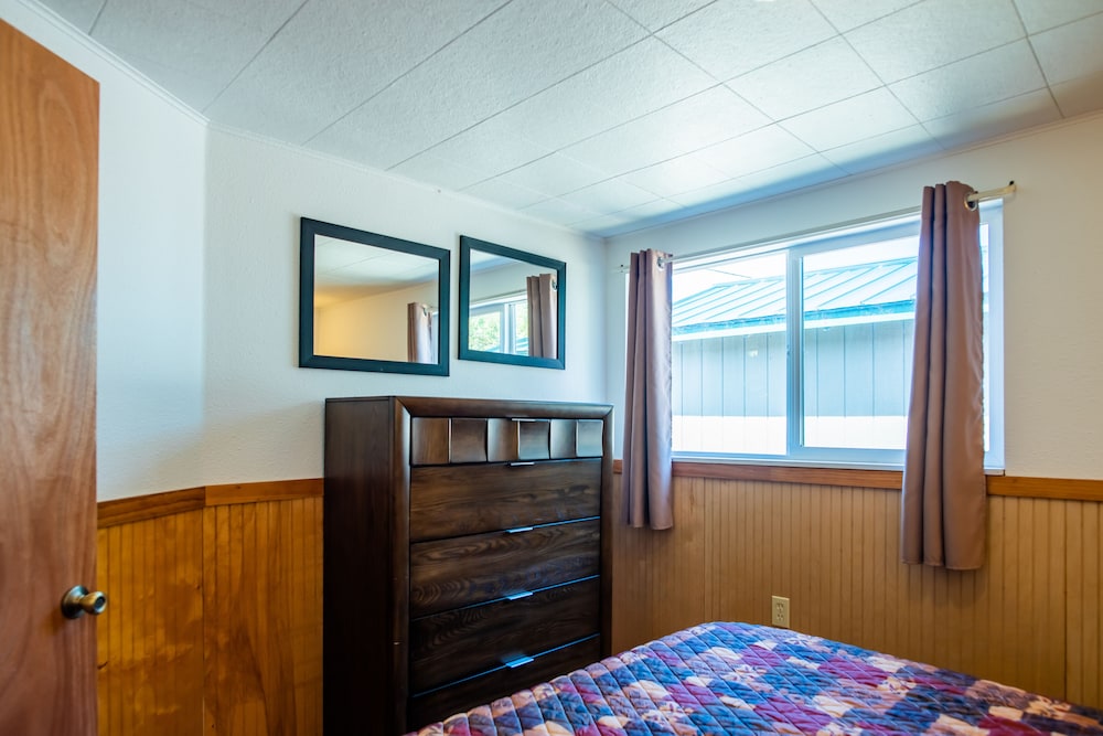 22: One Bedroom Cabin with Kitchen, Sea View photo 2