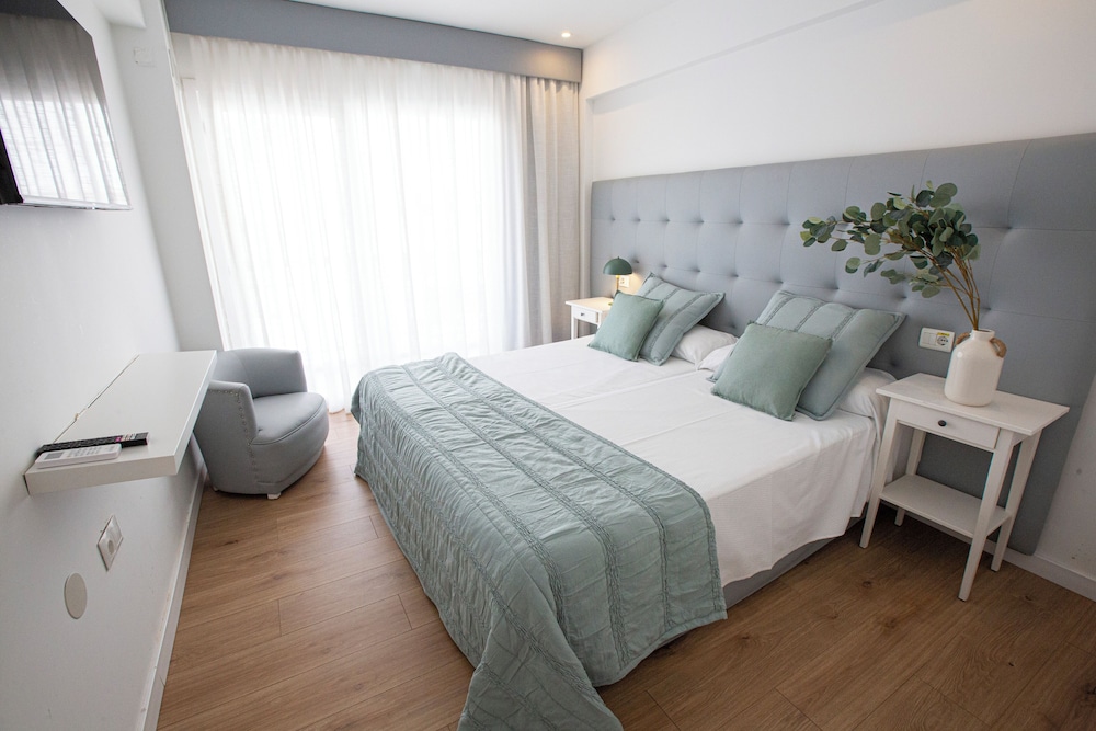 Habitación Cuádruple Básica