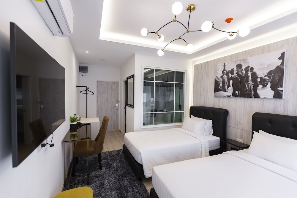 Superior Twin Room - Photo 1