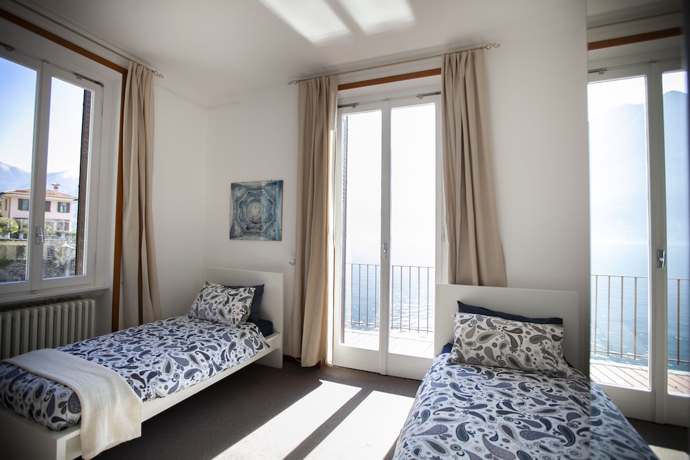 Panoramic Room, Private Bathroom, Lake View