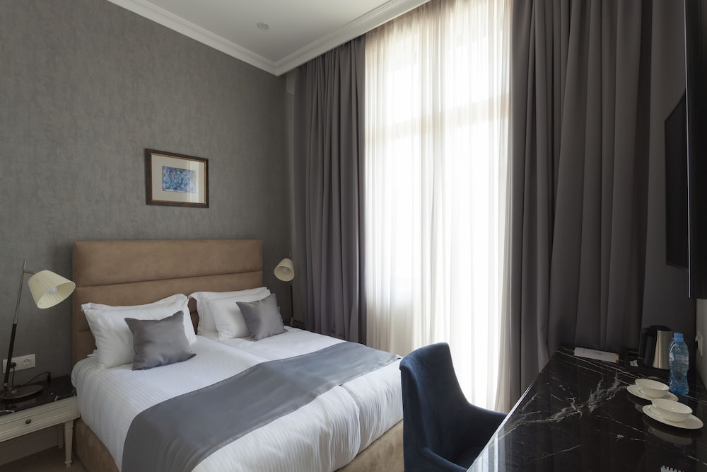 Standard Double Room, Balcony photo 3