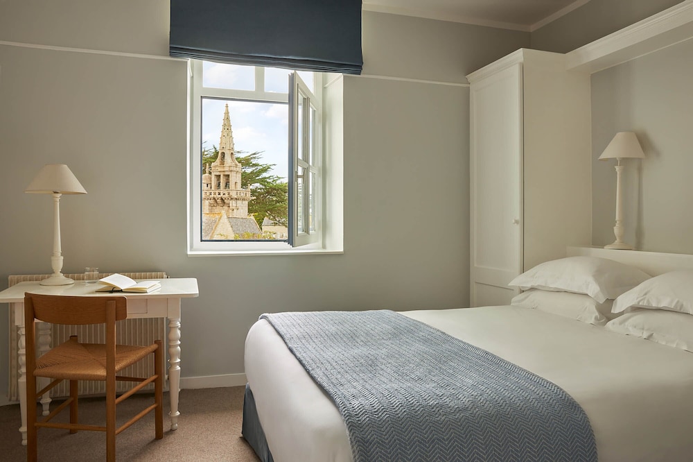 Standard Room, City View photo 3