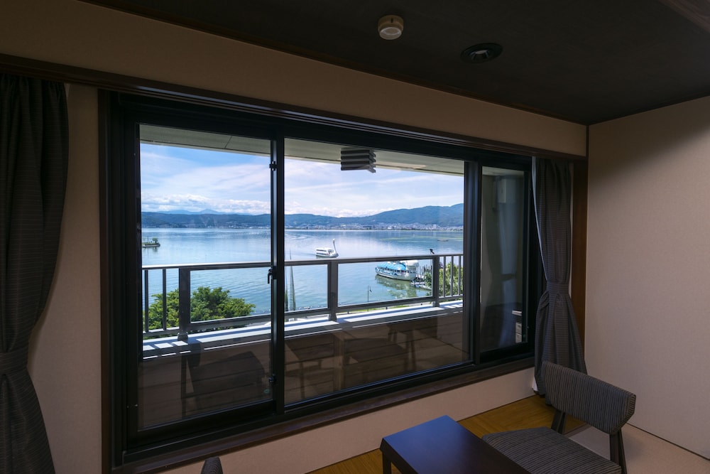 Traditional Japanese Room(10 tatami mats), Non Smoking, Lake View photo 3